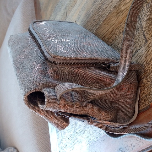 Aimee kestenberg - Picture 4 of 11